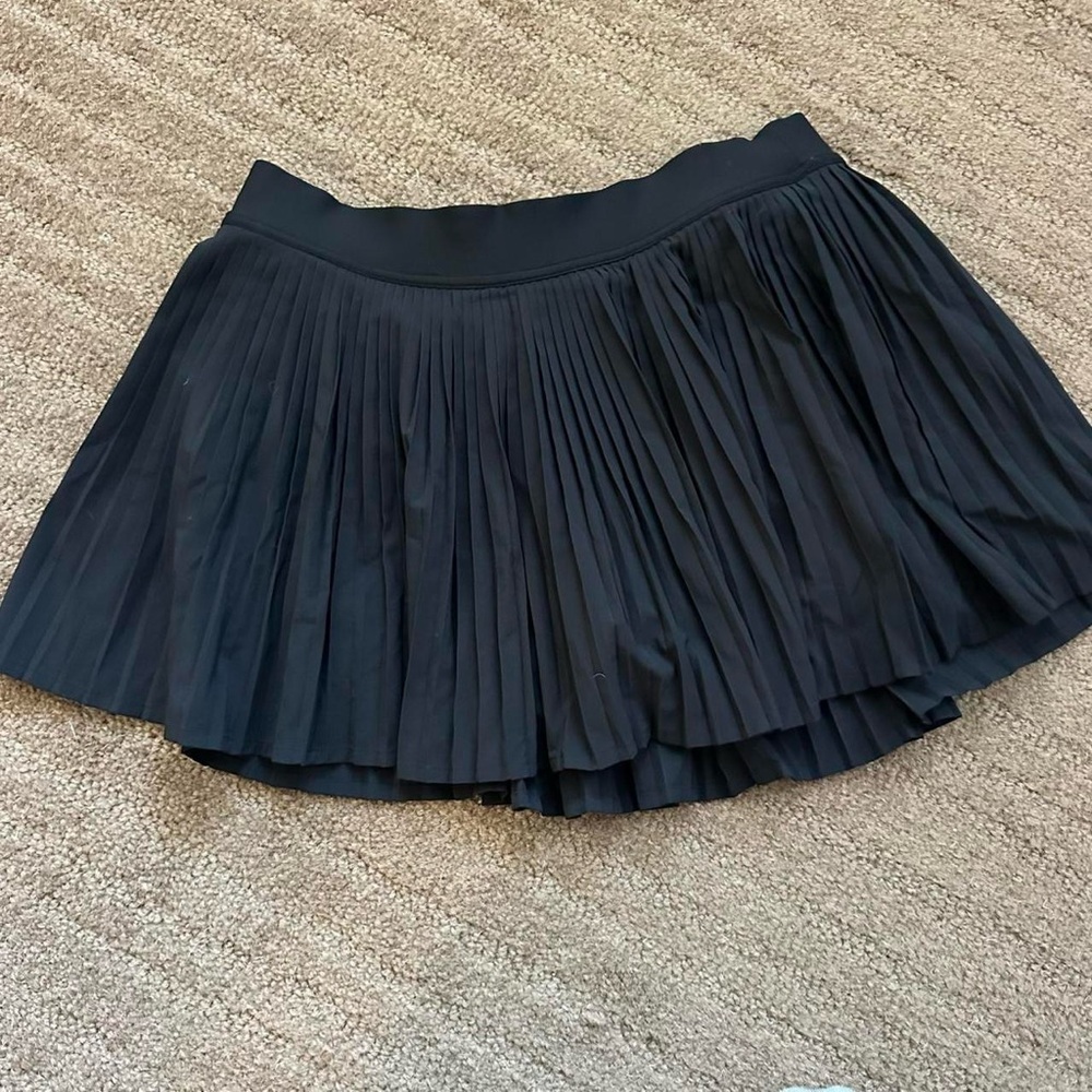 Black Lululemon Pleated Skirt
